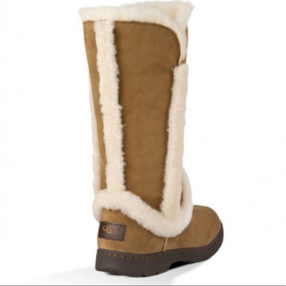 ❄️ UGG Katia Chestnut Boots ❄️ 💯 Authentic - Picture 2 of 10
